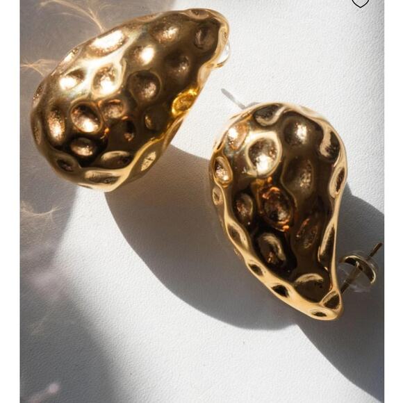 The doheny earrings by luv - Picture 2 of 3